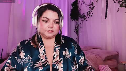 Gina George online show from January 2025 11:24:01 PM