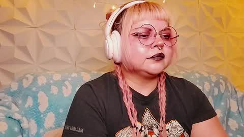 Gina George online show from May 2026 11:56:01 PM