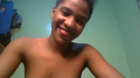 Snapshot of sauce_pety chatting on June 2026 05:55:01 PM pety online show from June 2026 05:55:01 PM