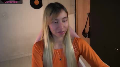 I AM JENN  online show from June 2026 02:16:02 AM