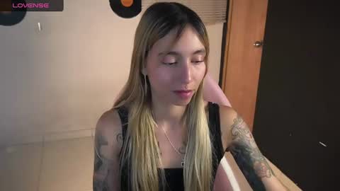I AM JENN  online show from June 2026 04:10:02 AM