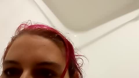 Snapshot of saucybear666 chatting on January 2025 05:23:02 PM SnowBunny online show from January 2025 05:23:02 PM