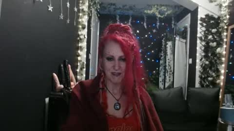 SaucySky online show from February 2025 03:32:02 AM