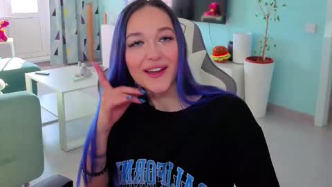 Ariel online show from February 2026 04:40:02 AM