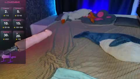 savannah_h online show from June 2026 02:53:01 AM