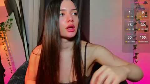 savannah_h online show from July 2026 08:33:01 PM