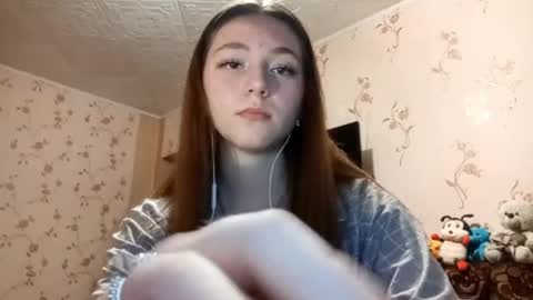 Sophie online show from September 2025 05:13:02 PM