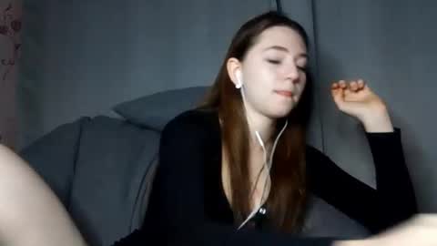 Sophie online show from October 2025 03:20:02 PM