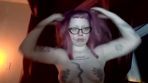 Snapshot of saviorsfeastxxx chatting on February 2026 02:04:01 AM GG online show from February 2026 02:04:01 AM