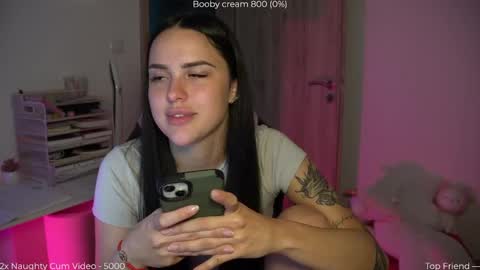 Naomi online show from May 2026 06:24:01 PM