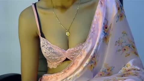 Snapshot of saxee_love chatting on December 2024 07:26:02 PM saxee online show from December 2024 07:26:02 PM