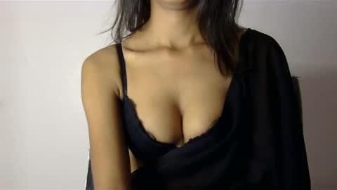 Snapshot of saxee_love chatting on December 2024 08:28:02 PM saxee online show from December 2024 08:28:02 PM