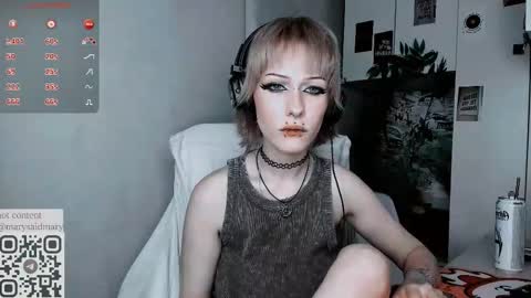 Snapshot of say_mary chatting on September 2025 01:09:02 AM pronoun she. name Mary. age 21. online show from September 2025 01:09:02 AM