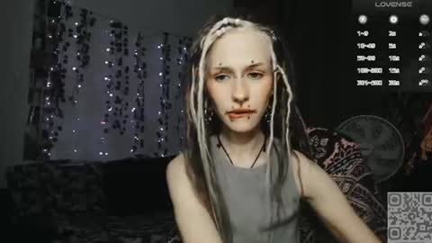 Snapshot of say_mary chatting on July 2026 10:56:01 PM pronoun she. name Mary. age 21. online show from July 2026 10:56:01 PM