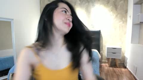 Saya Amaretto  online show from October 2025 08:27:02 PM