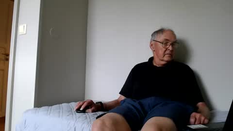 Snapshot of scandxx chatting on June 2026 01:32:02 PM Scand online show from June 2026 01:32:02 PM