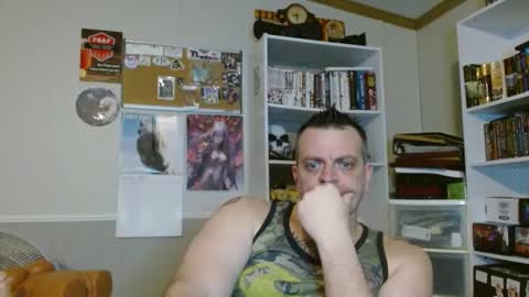 Snapshot of scarecrow2wm chatting on February 2025 04:18:02 AM Kent Clark online show from February 2025 04:18:02 AM