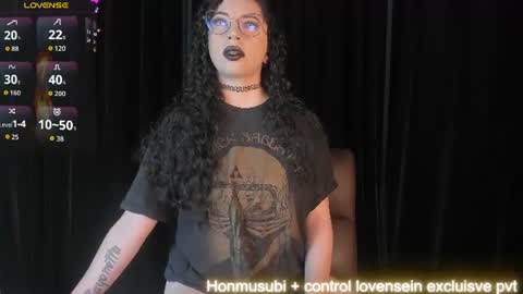 Snapshot of scarlattaa_desire chatting on July 2026 03:45:01 AM SCARLATTA DESIRE online show from July 2026 03:45:01 AM