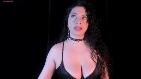 Snapshot of scarlattaa_desire chatting on July 2026 03:55:01 AM SCARLATTA DESIRE online show from July 2026 03:55:01 AM