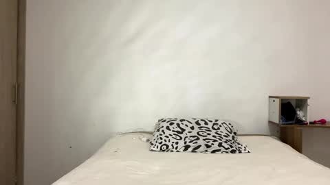 scarle222421 online show from January 2025 05:41:01 PM