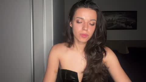 Snapshot of scarlet_daisy_ chatting on July 2026 07:36:02 AM Sophie online show from July 2026 07:36:02 AM