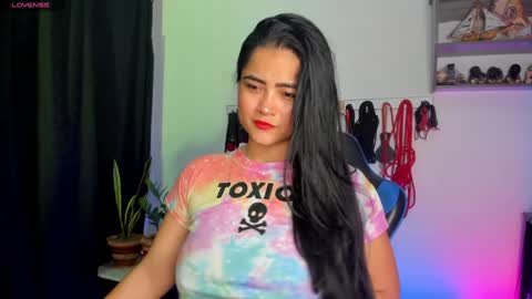 scarlet taylor kennedy online show from December 2024 11:26:02 PM