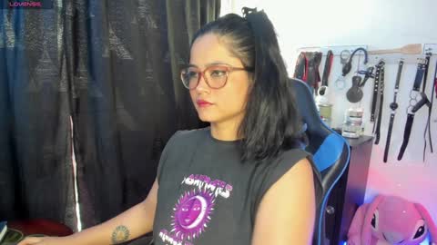 scarlet taylor kennedy online show from January 2025 10:30:02 PM