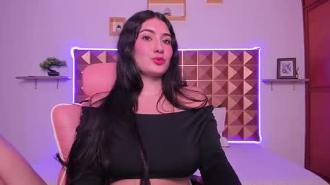 Scarlet  online show from March 2026 03:44:02 AM