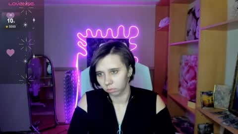 Snapshot of scarlet_sirenn chatting on February 2026 10:20:02 AM Alexandra online show from February 2026 10:20:02 AM