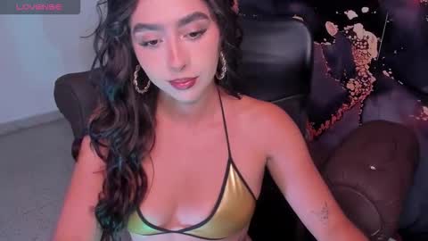 SCARLET online show from November 2025 03:39:01 AM