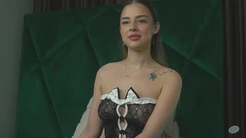 Scarlet online show from October 2025 12:51:02 AM