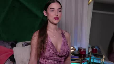 scarletcolesx online show from May 2026 10:06:01 PM