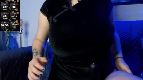 Snapshot of scarleth_shadow chatting on September 2025 01:38:01 AM SCARLETH online show from September 2025 01:38:01 AM