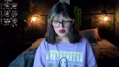 Snapshot of scarleth_shadow chatting on September 2025 02:00:02 AM SCARLETH online show from September 2025 02:00:02 AM