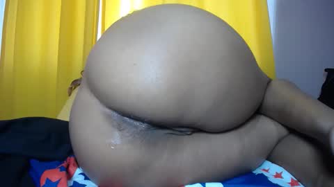 candy monrroy online show from November 2025 01:43:01 PM