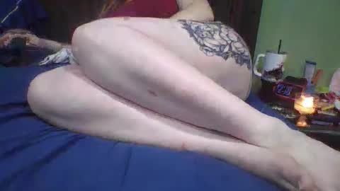 Snapshot of scarletina chatting on April 2026 06:18:01 AM Scarletina online show from April 2026 06:18:01 AM