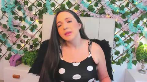 scarlet  online show from February 2026 12:19:01 PM