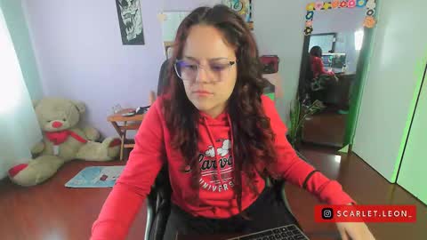Snapshot of scarlett77_ chatting on February 2025 04:33:02 PM Scarletland welcome online show from February 2025 04:33:02 PM