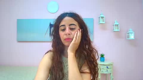 Snapshot of scarlett_clyde chatting on June 2026 01:46:01 PM Scarlett online show from June 2026 01:46:01 PM