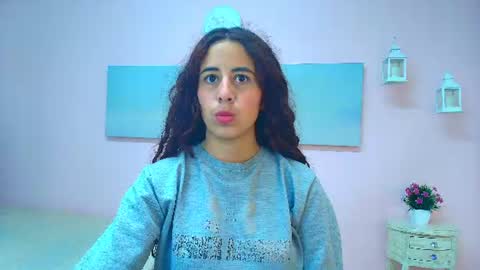 Snapshot of scarlett_clyde chatting on July 2026 12:20:01 PM Scarlett online show from July 2026 12:20:01 PM