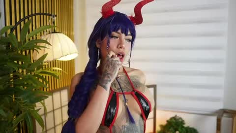Scarlett Collins online show from June 2026 08:14:02 PM