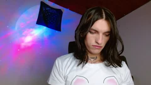 scarlet online show from April 2026 01:58:01 AM