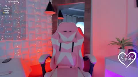 scarlett_kiiss online show from February 2026 12:01:02 PM