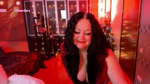 Snapshot of scarlett_ohara_1861 chatting on December 2024 05:40:01 PM Scarlett online show from December 2024 05:40:01 PM