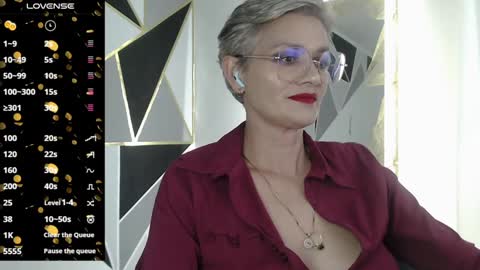 Scarlett online show from December 2024 11:35:01 PM