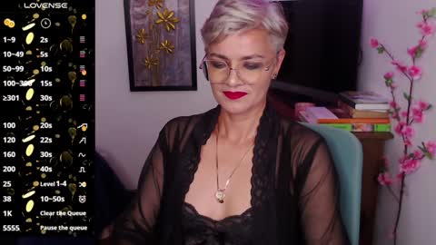 Scarlett online show from January 2025 10:58:02 PM