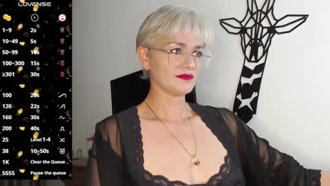 Scarlett online show from February 2025 11:50:01 PM