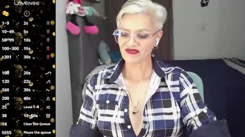 Scarlett online show from February 2025 11:53:02 PM