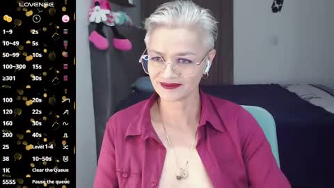 Scarlett online show from February 2025 11:57:01 PM
