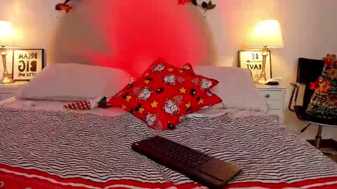 scarlett_roousse online show from December 2025 02:04:02 PM
